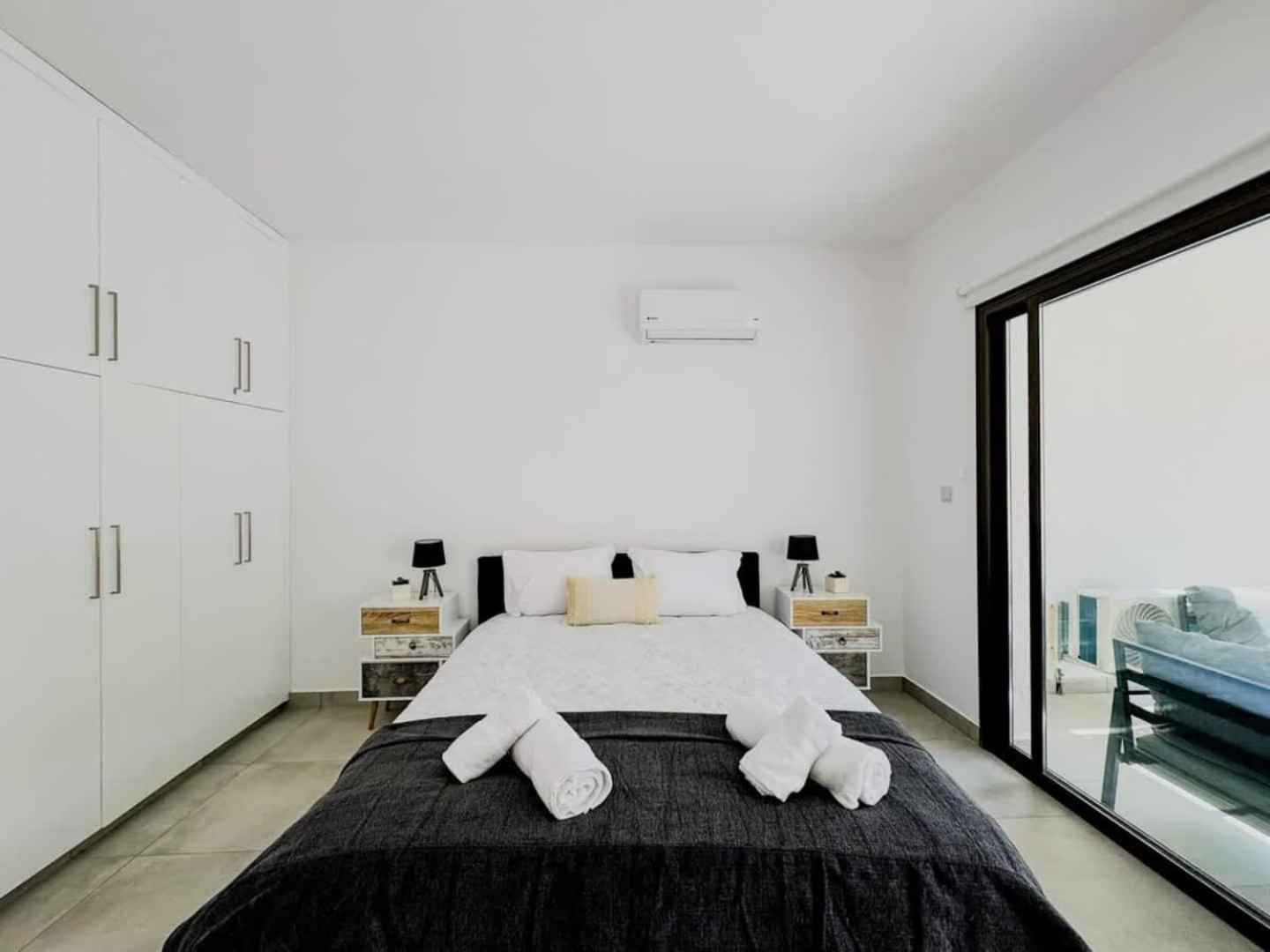 Queens Gardens Paradise Vip, Pool, Mall, Sea بافوس المظهر الخارجي الصورة