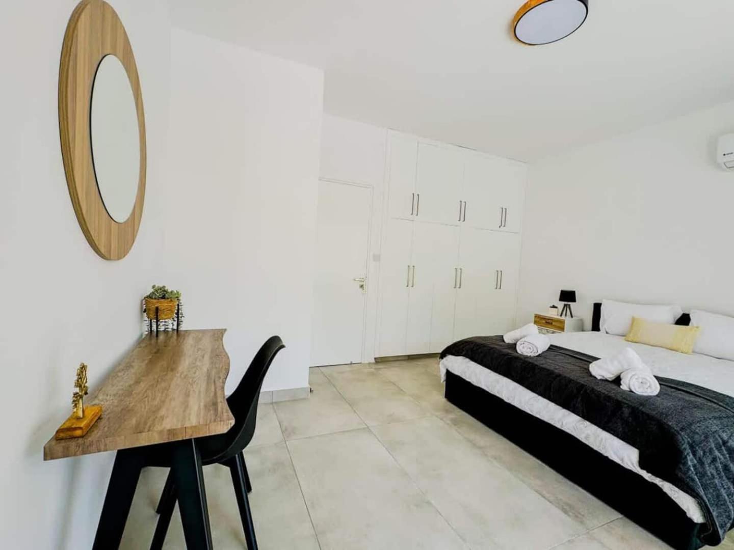 Queens Gardens Paradise Vip, Pool, Mall, Sea بافوس المظهر الخارجي الصورة