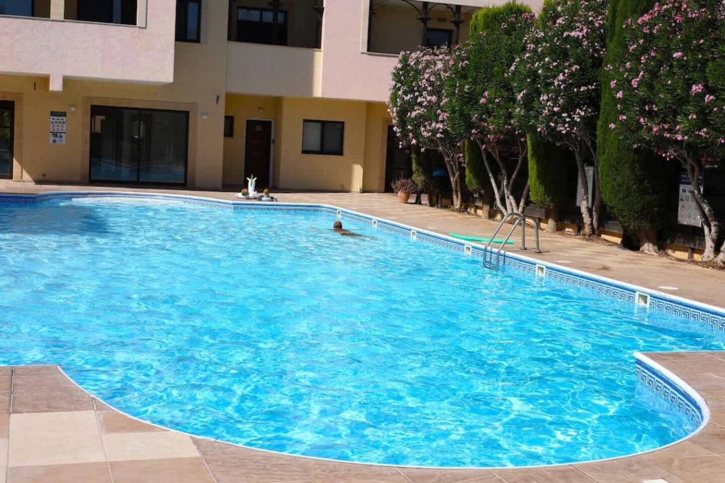 Queens Gardens Paradise Vip, Pool, Mall, Sea بافوس المظهر الخارجي الصورة
